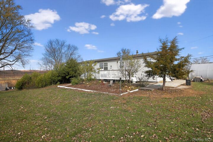 Property Photo:  60 Bierstine Lane  NY 10969 