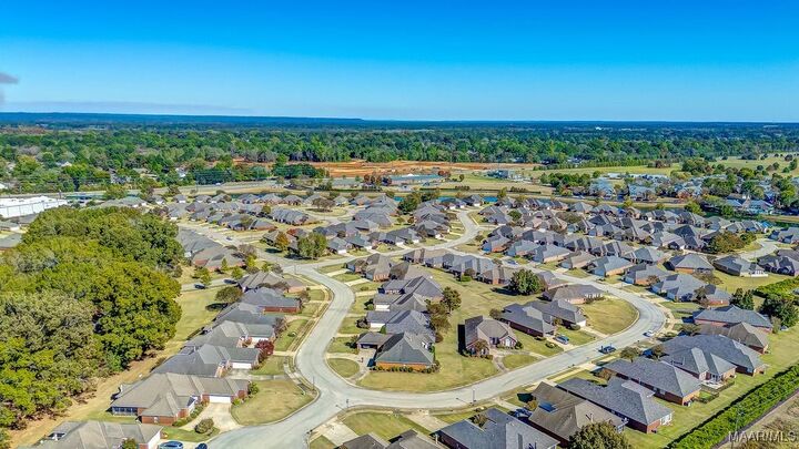 Property Photo:  8519 Wexford Trace  AL 36117 