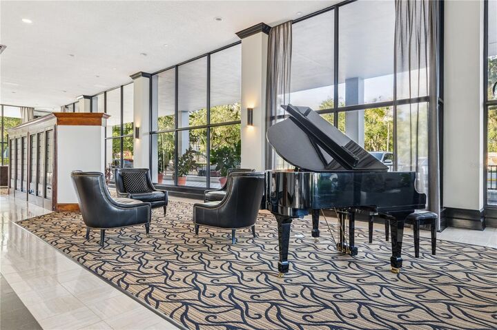 Property Photo: 400 E Colonial Drive 602 FL 32803