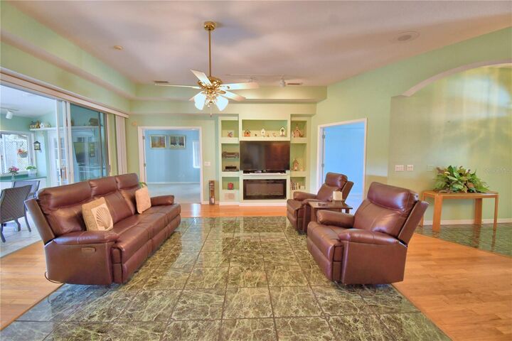 Property Photo: 240 Golf Aire Boulevard FL 33884