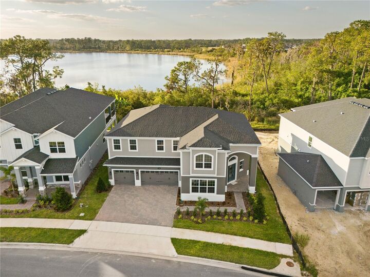 Property Photo:  17384 Glossy Pomelo Way  FL 34787 