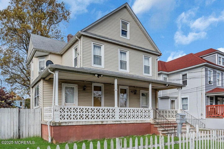 Property Photo: 40 N 5th Avenue NJ 07740