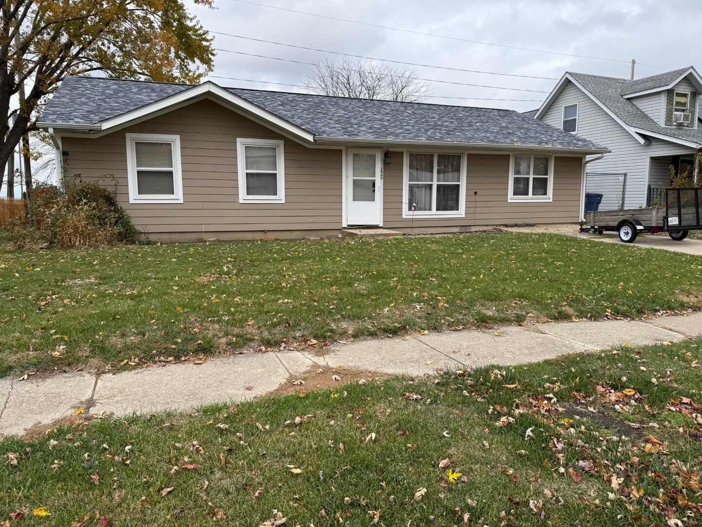 Property Photo: 125 Cleveland Circle IL 61326