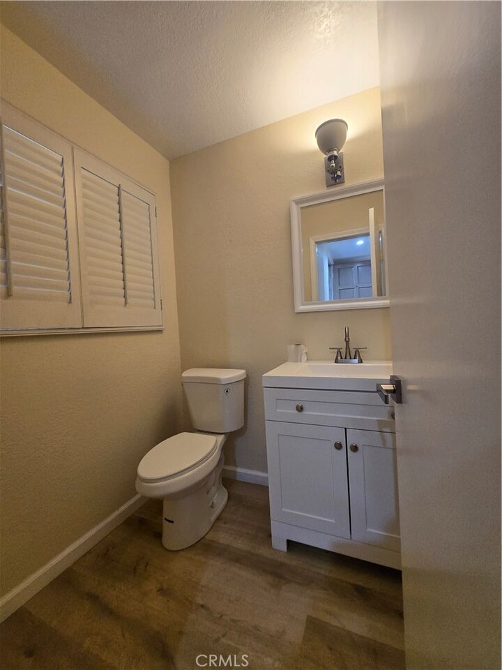 Property Photo: 919 Creekside CA 92833