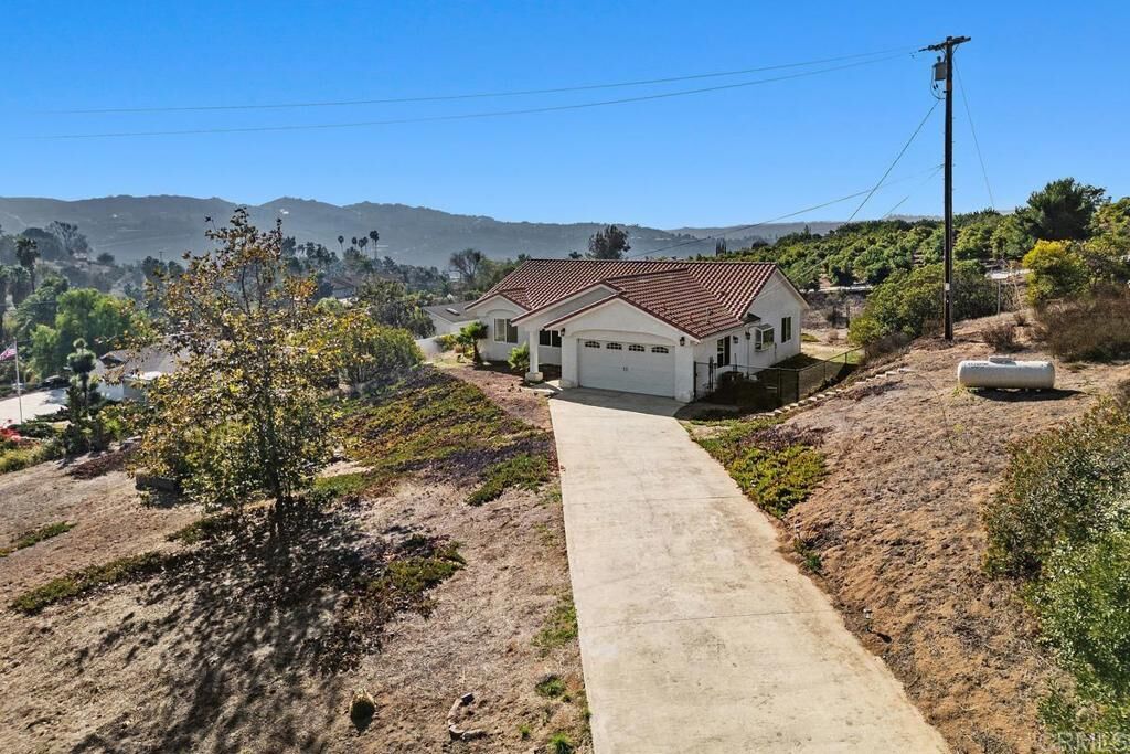 Property Photo: 31840 Wrightwood Rd. CA 92003