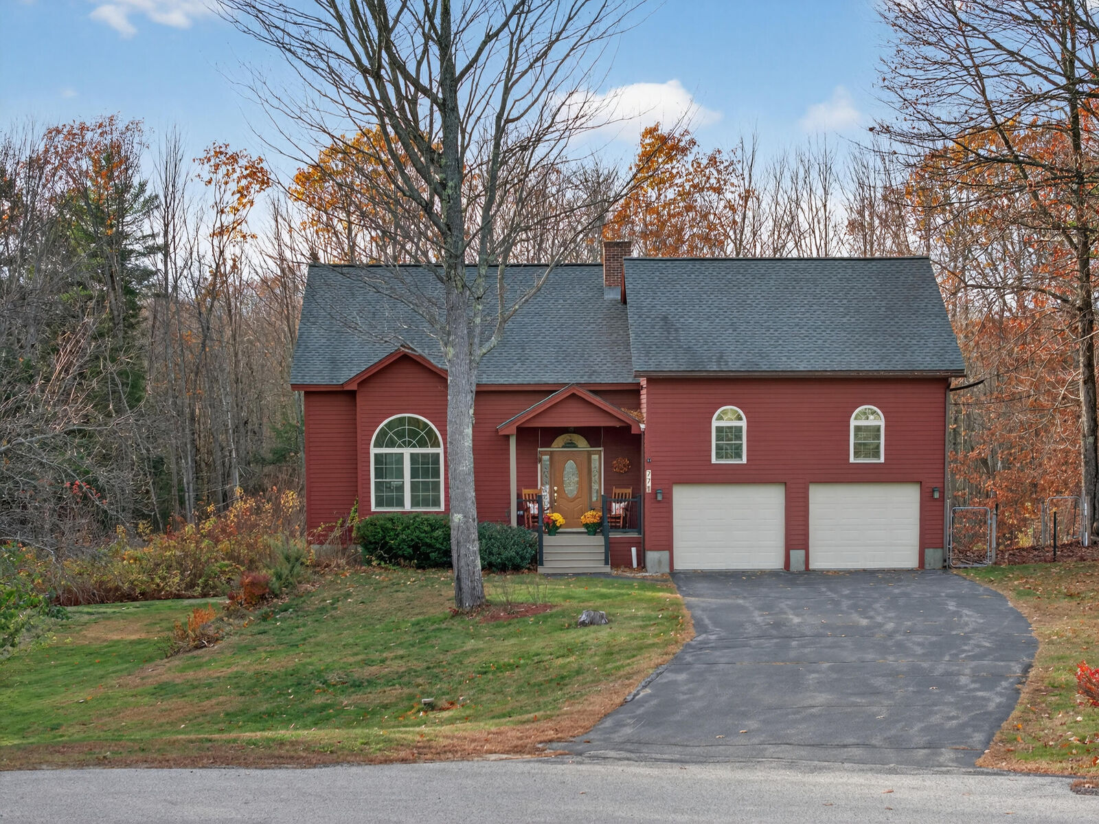 Property Photo: 77 Southern Terrace ME 04280