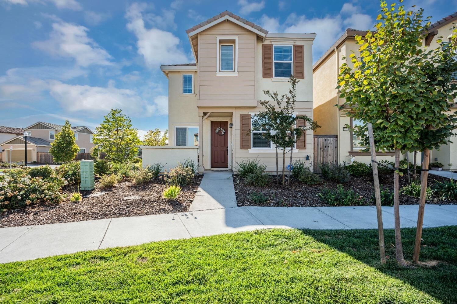 Property Photo: 2510 Natomas Crossing Drive CA 95834