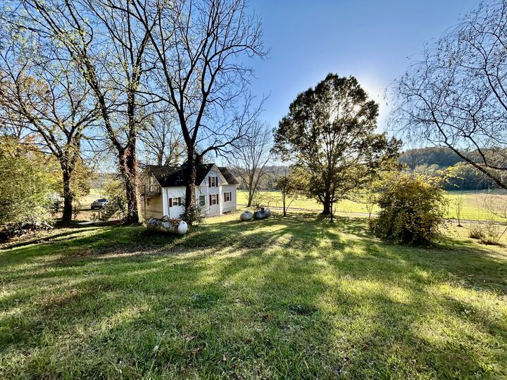 Property Photo: 2979 Indian Creek Rd TN 38478
