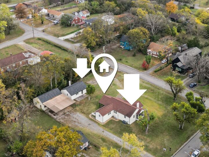 Property Photo: 2713 Brunswick Dr TN 37207