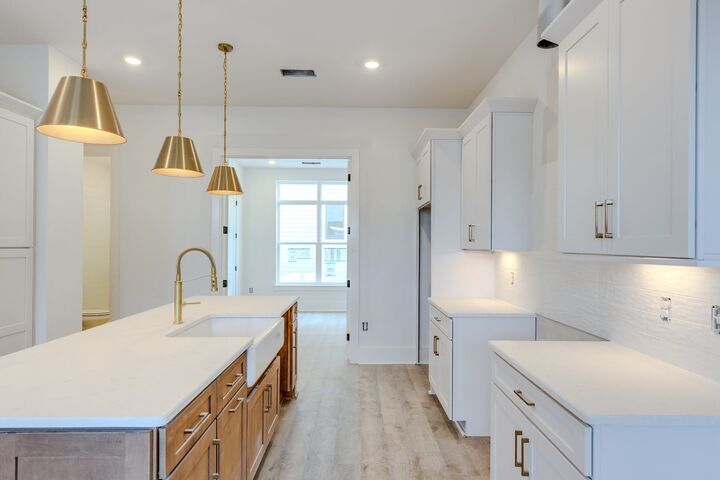 Property Photo:  110 Myrtle St Unit E  TN 37206 