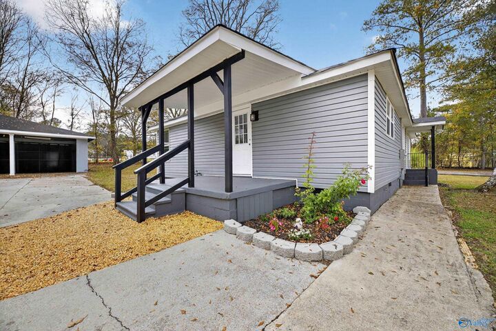 Property Photo: 522 Perman Street SW AL 35954