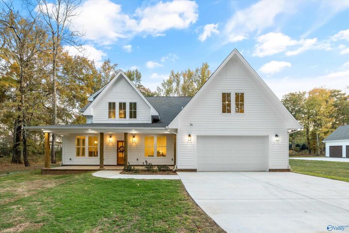 2737 C Jeff Road  Harvest AL 35749 photo