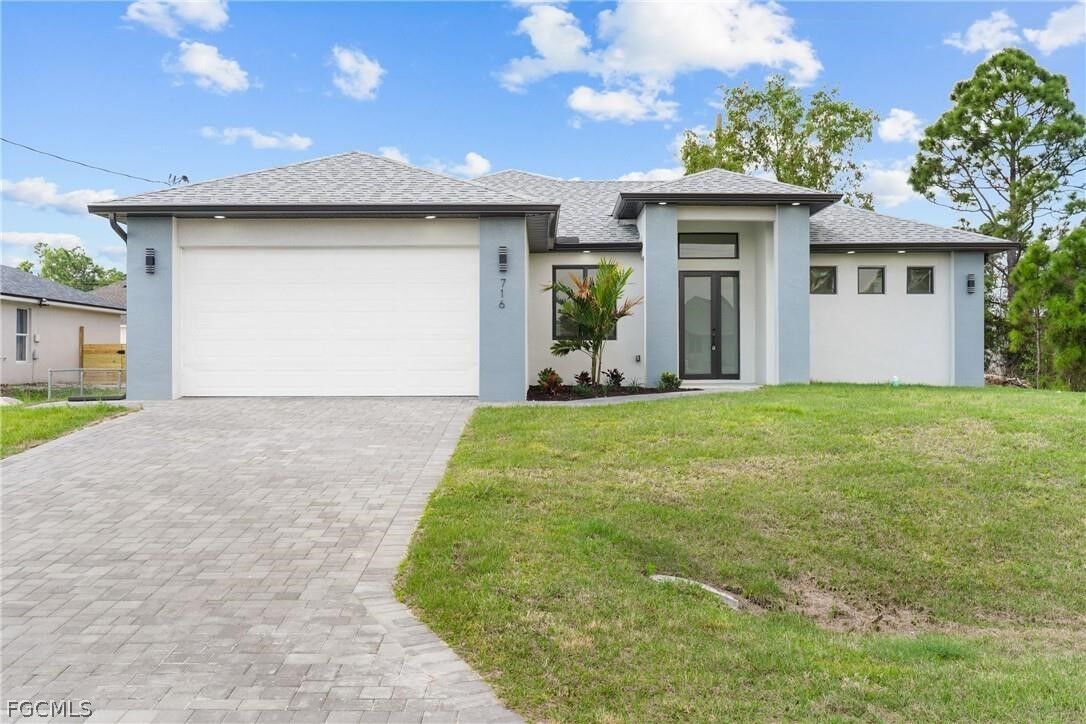 Property Photo: 172 Brown Avenue S FL 33974