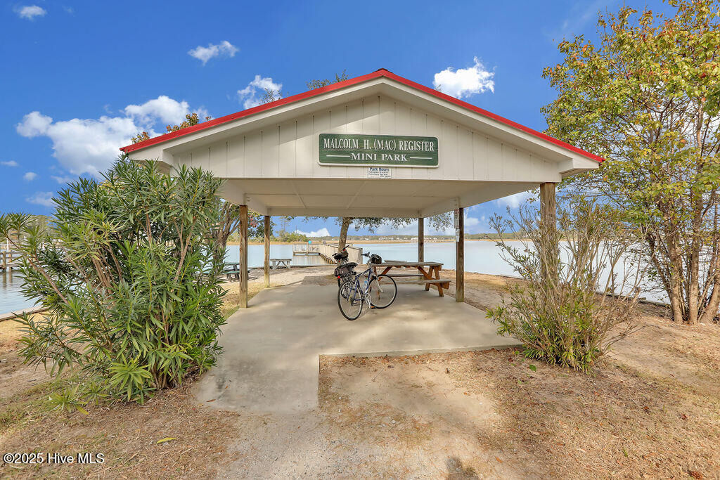 Property Photo:  2608 4 E Oak Island Drive  NC 28465 