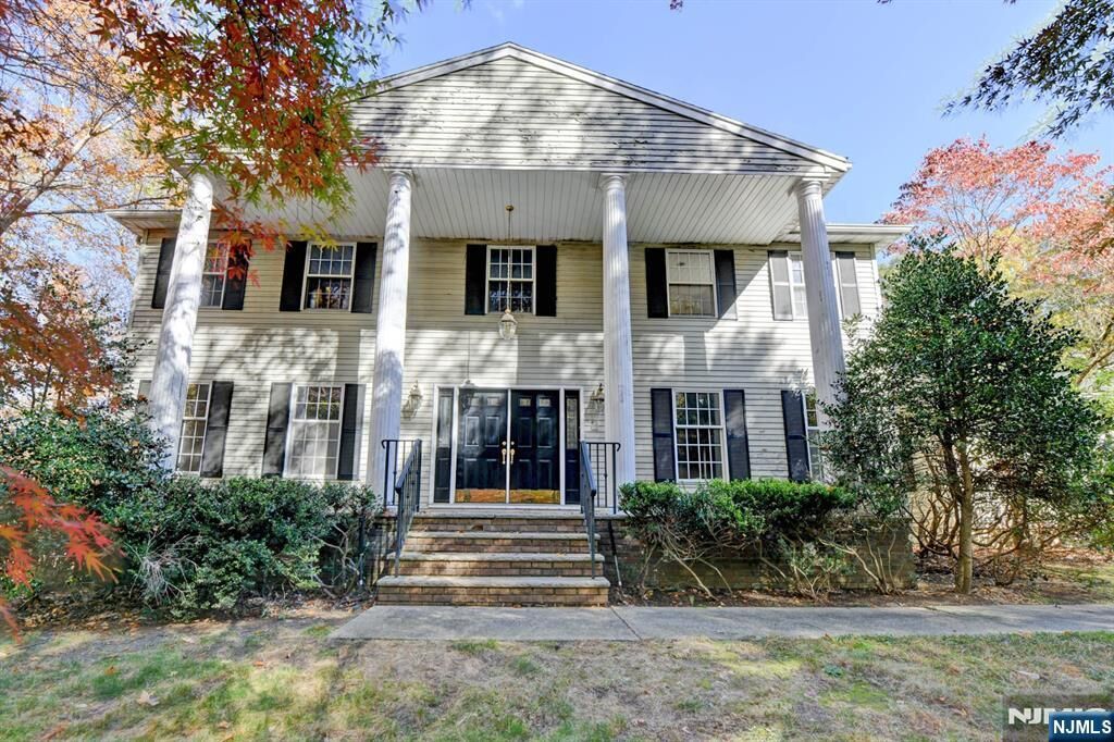 Property Photo:  6 Brookvale Terrace  NJ 07405 