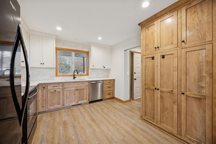 Property Photo:  10485 Lee Drive  MN 55347 