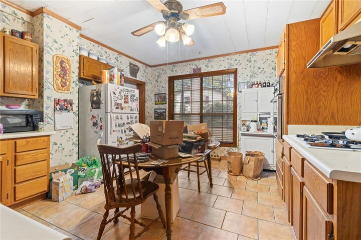 Property Photo:  303 N 2nd Street  AR 72601 