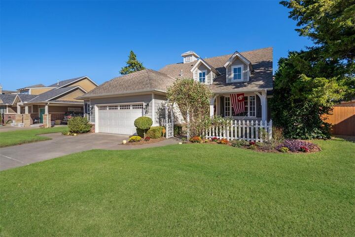 Property Photo:  4816 Deerfield Drive  OK 73034 