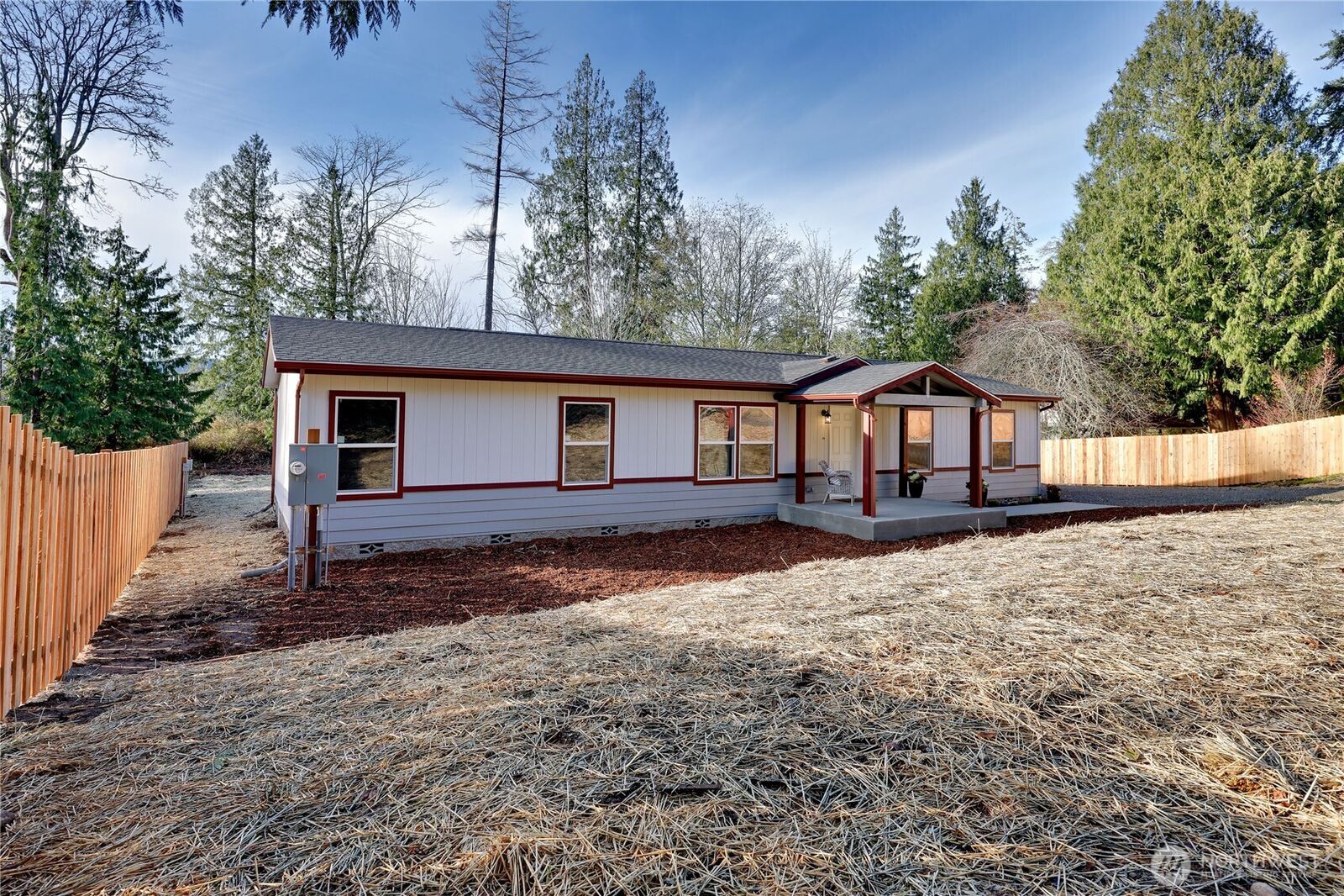 Property Photo: 21381 Howard Avenue NE WA 98346
