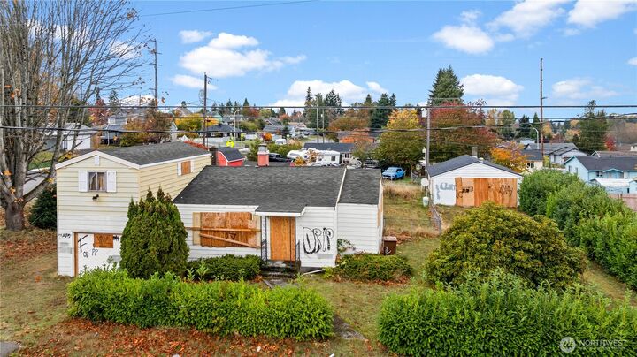 Property Photo:  1205 E 65th Street  WA 98404 