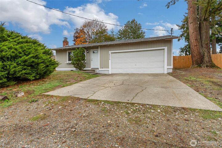 Property Photo:  16909  19th Avenue E  WA 98387 