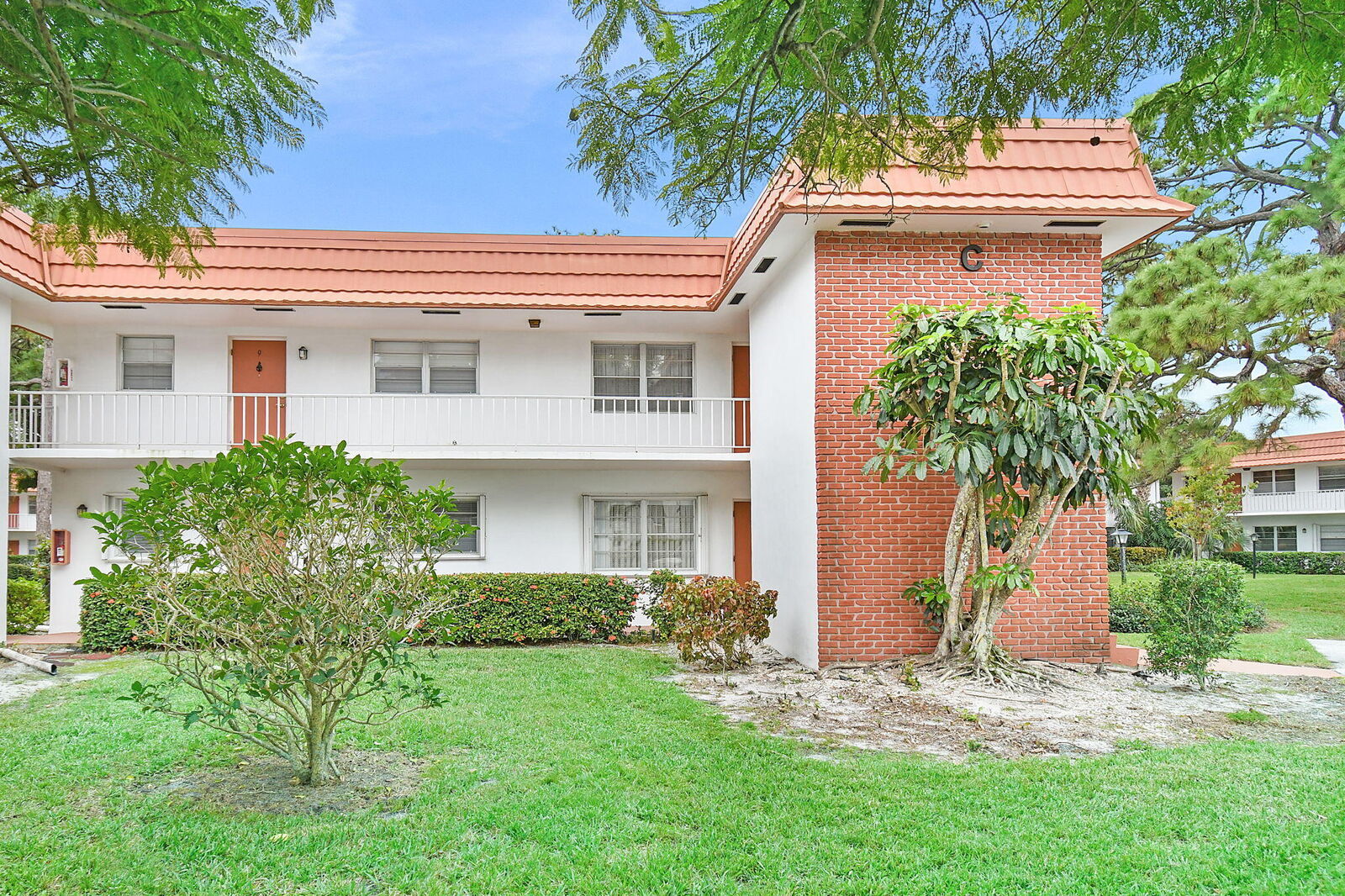 Property Photo:  2600 SE Ocean Boulevard C1  FL 34996 