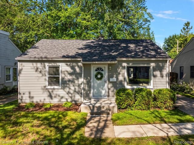 Property Photo: 3221 Goodrich Street MI 48220