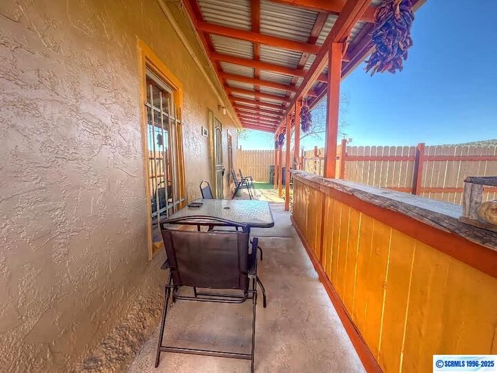 Property Photo: 610 N Bennett Street NM 88061