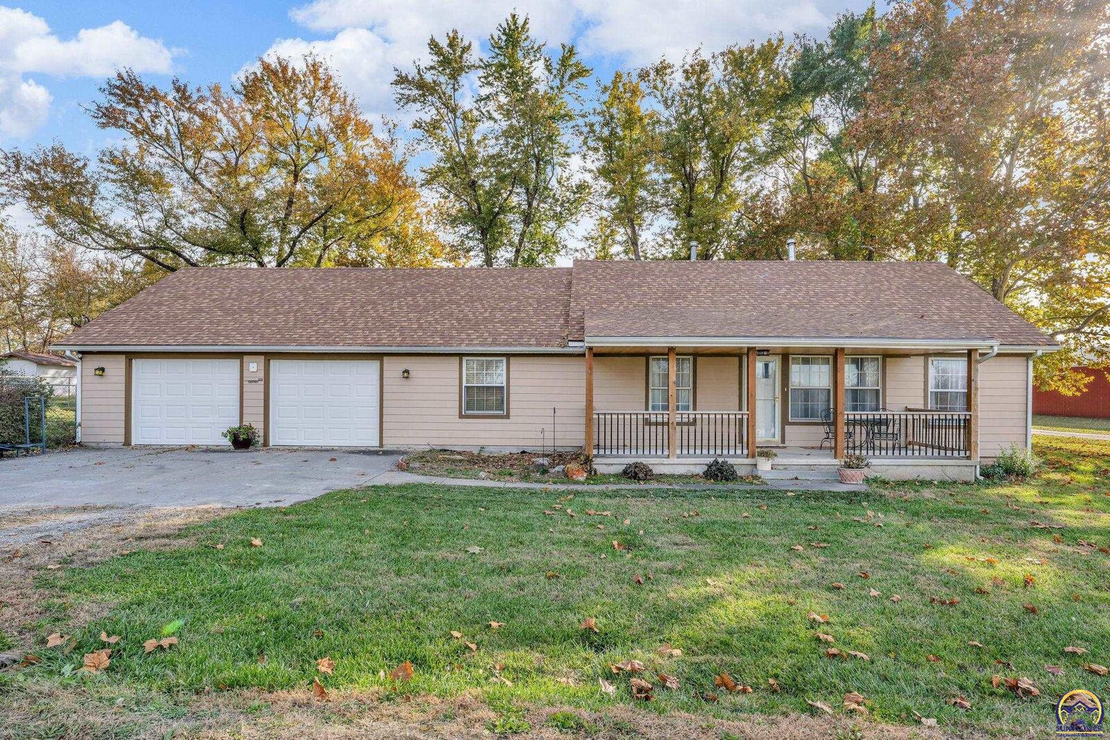 Property Photo: 620 Elm St KS 66418