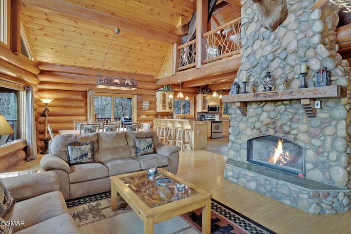 Property Photo: 2230 Orchard Trail Way TN 37862