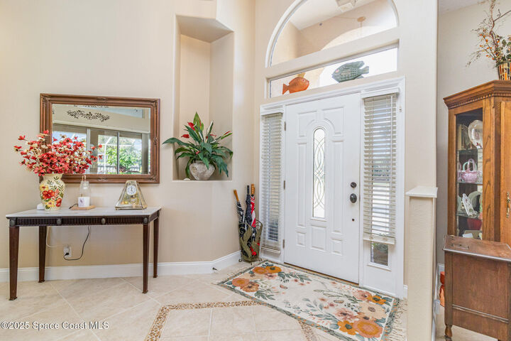 Property Photo:  115 Island View Drive  FL 32937 