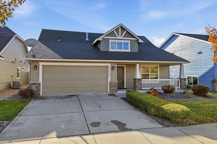 Property Photo: 19808 E Deschutes Ave WA 99016