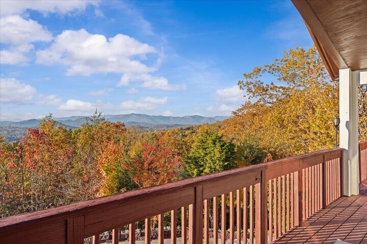 Property Photo:  156 Overlook Drive  SC 29671 