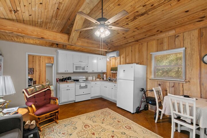 Property Photo: 10135 S County Rd 59 AL 36350