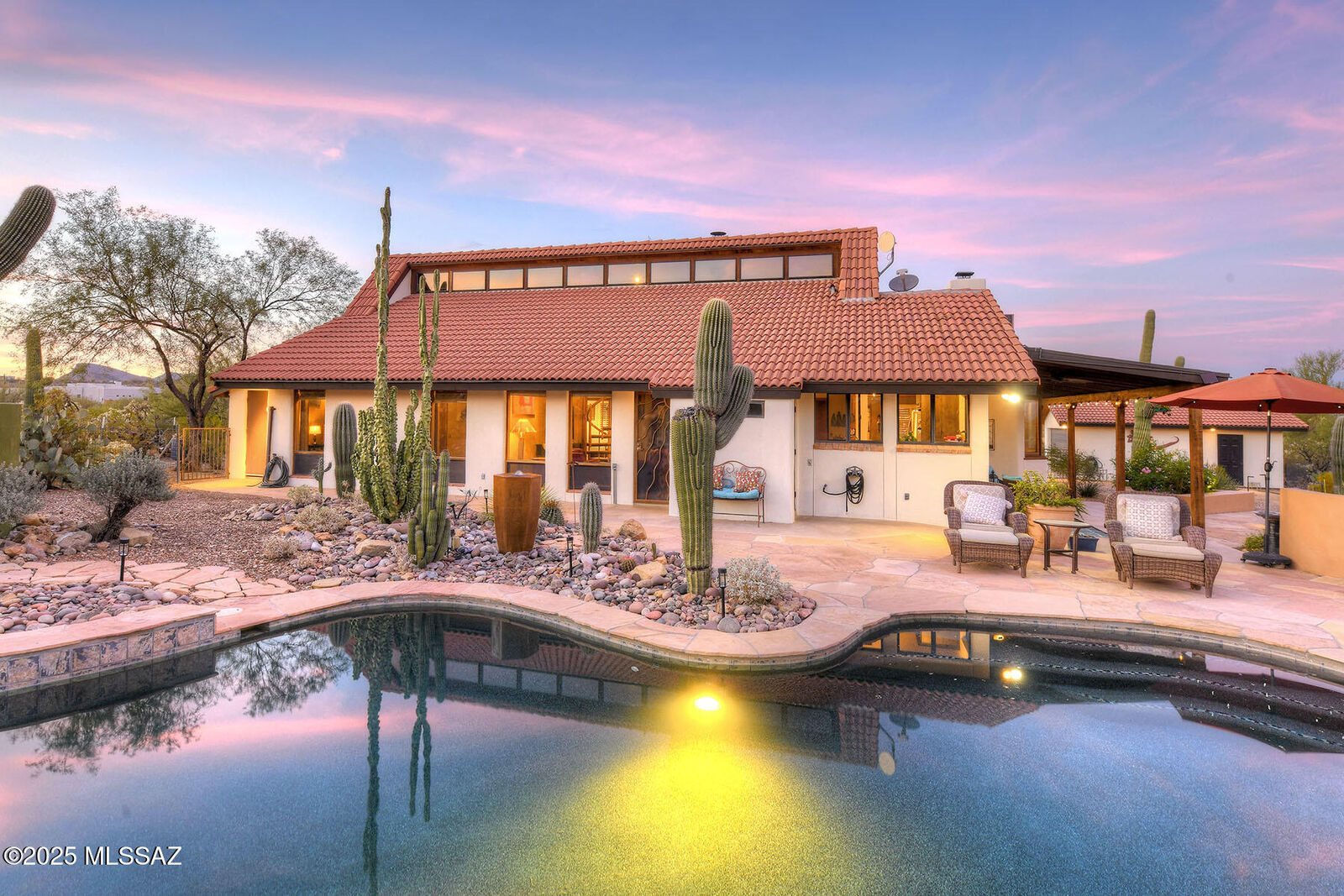 Property Photo:  6011 W Diamond Street  AZ 85745 