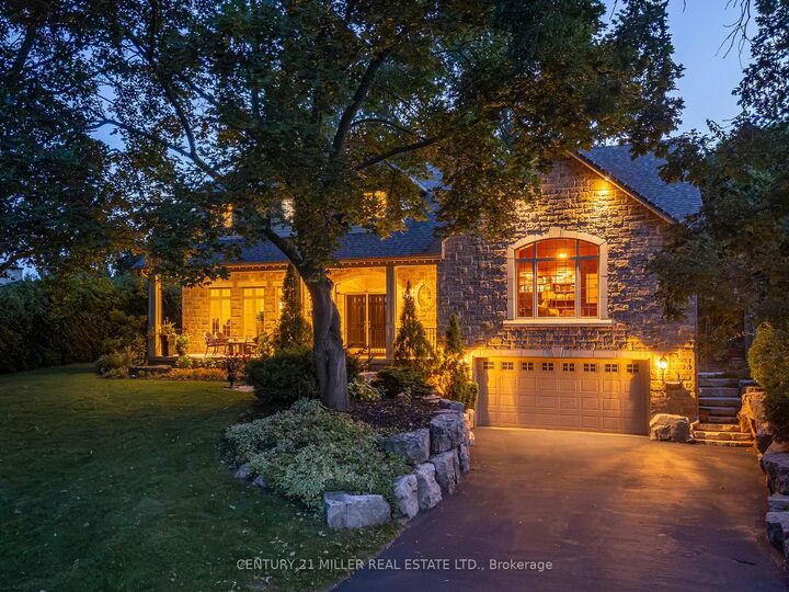 266 Tracina Drive  Oakville ON L6L 4C2 photo