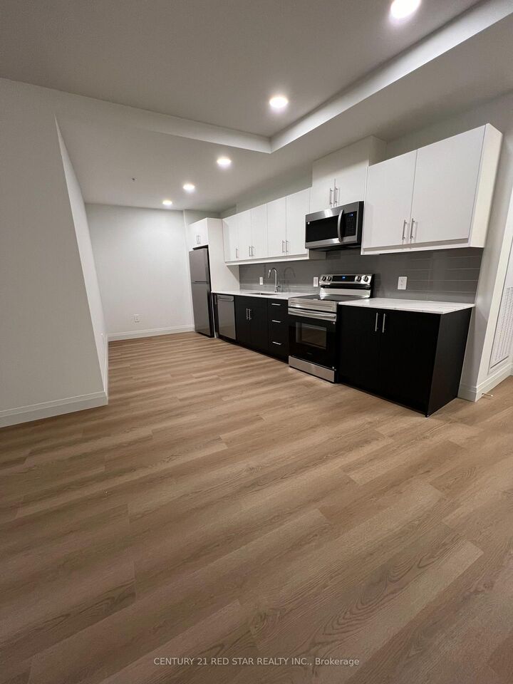 Photo de la propriété:  1333 Weber Street E 1405  ON N2A 1C2 