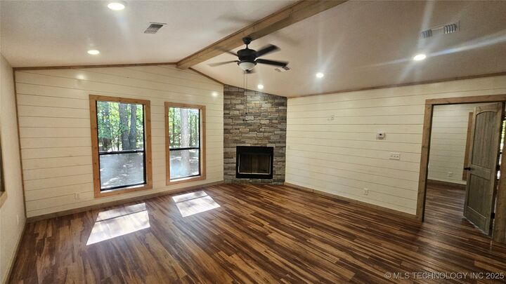 Property Photo:  674 Pine Meadow Lane  OK 74728 