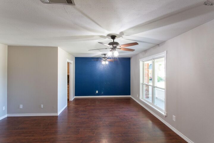Property Photo:  4 Arborgate Terrace  TX 76308 