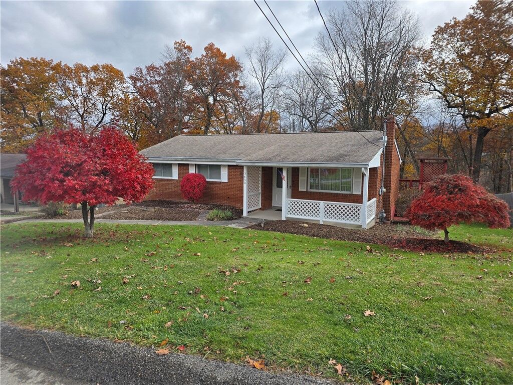 Property Photo:  3430 E Stag Dr  PA 15044 