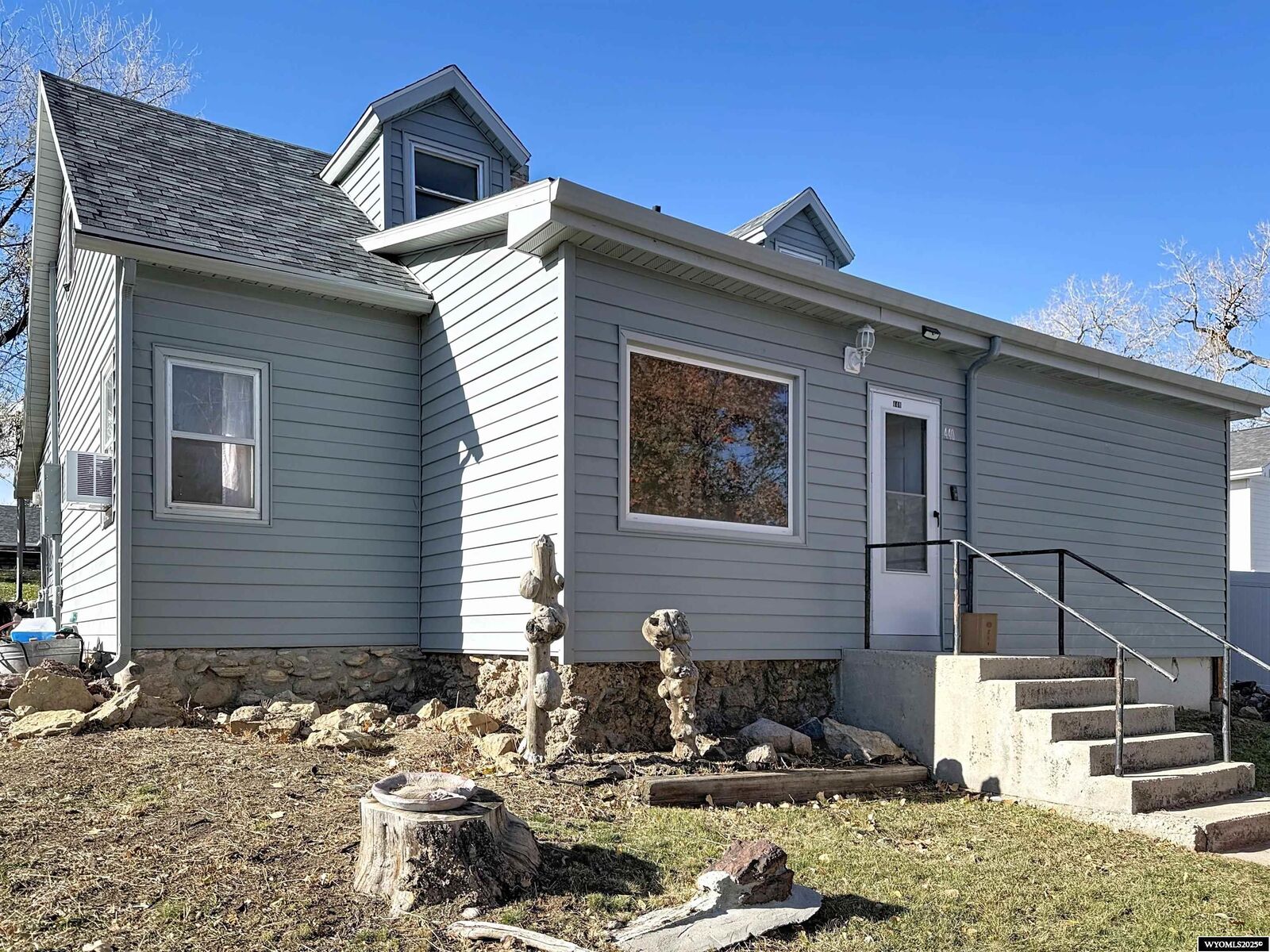 Property Photo:  440 S Wyoming Avenue  WY 82834 