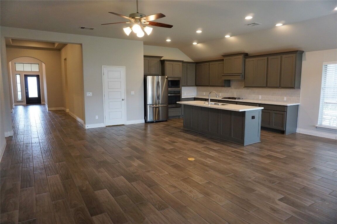 Property Photo:  113 Palio Place  TX 78628 