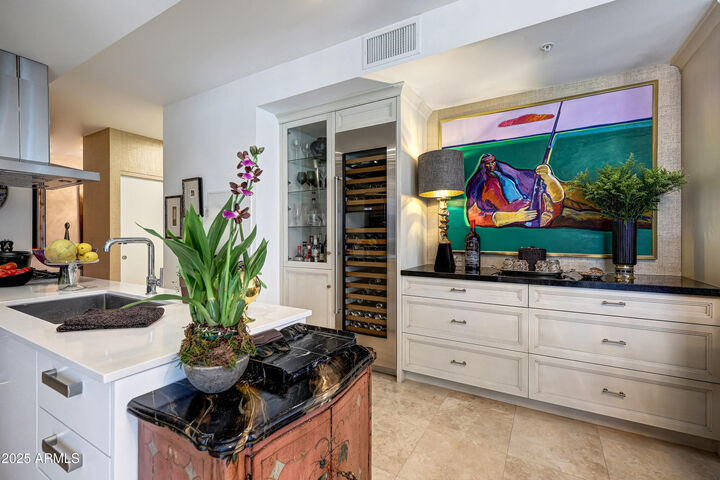 Property Photo:  7120 E Kierland Boulevard 318  AZ 85254 