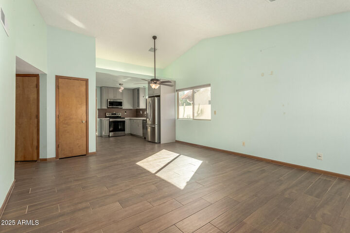 Property Photo: 542 S Higley Road 3 AZ 85206
