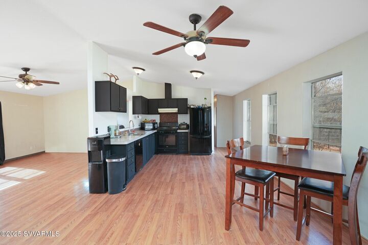 Property Photo: 2610 S Pipe Creek Drive AZ 86326