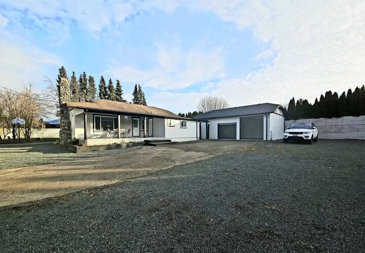 Photo de la propriété:  7088 Sumas Prairie Road  BC V2R 4K1 