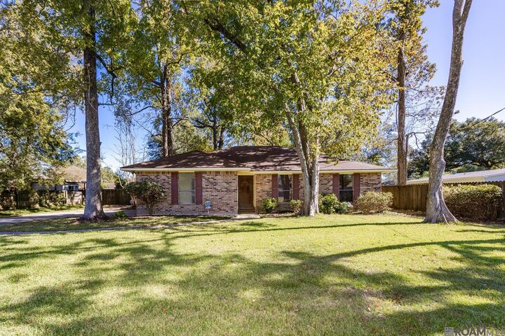 4855 Bricklin Dr  Baton Rouge LA 70809 photo