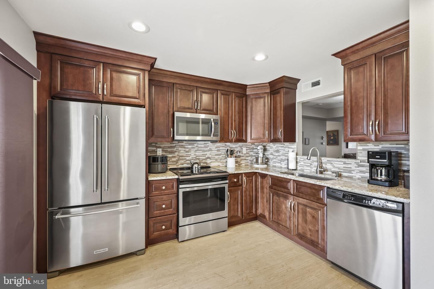 Property Photo:  631 Madison Drive B  NJ 08831 