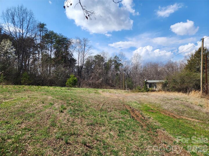 Property Photo:  4339 Angel Hill Drive  NC 28658 