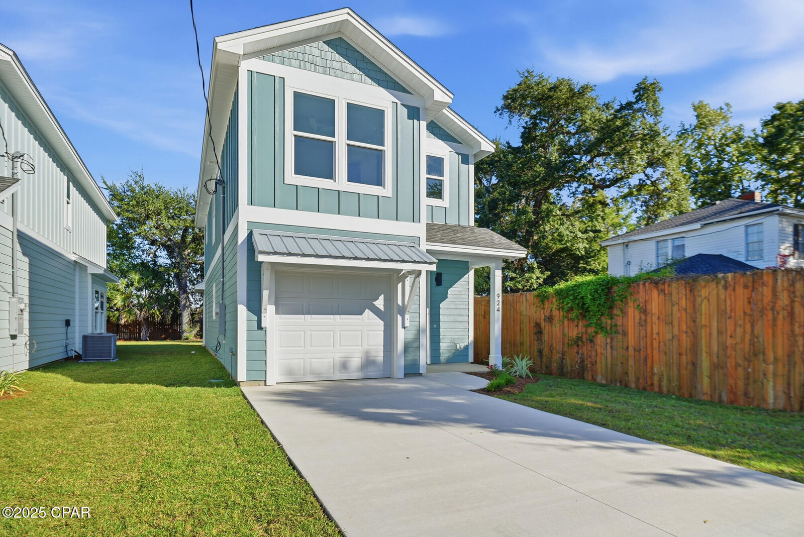 Property Photo:  924 Grace Avenue  FL 32401 